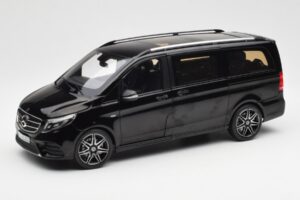 Mercedes V-Class W447 AMG Line Schwarz Norev 1:18 183860 Druckguss