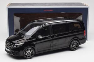 Mercedes V-Class W447 AMG Line Schwarz Norev 1:18 183860 Druckguss — Bild 6 von 6