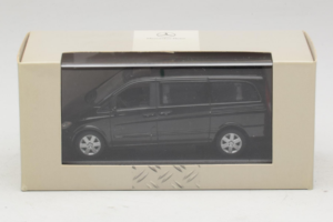 Mercedes Viano W639 Atlantis Blue Minichamps 1:43 B67871200 Druckguss — Bild 4 von 4
