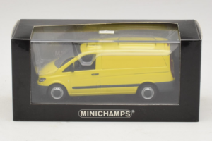 Mercedes Vito Kastenwagen Gelb Minichamps 1:43 400032260 Druckguss — Bild 4 von 4