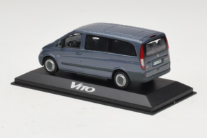 Mercedes Vito W638 Lugano Grey Minichamps 1:43 B67871201 Druckguss — Bild 3 von 4