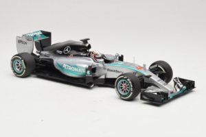 Mercedes W06 #44 L. Hamilton F1 World Champion 2015 Dealer Edition Minichamps 1:18 B66960539 Druckguss — Bild 4 von 7
