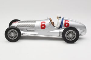 Mercedes W125 #6 Daimler-Benz AG R. Caracciola 2nd Place Eifel Race Nürburgring 1937 Minichamps 1:18 155373106 Druckguss — Bild 3 von 6