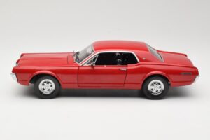 Mercury Cougar XR-7 Rot Sun Star 1:18 1541 Druckguss — Bild 4 von 8