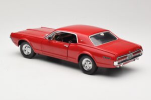 Mercury Cougar XR-7 Rot Sun Star 1:18 1541 Druckguss — Bild 7 von 8