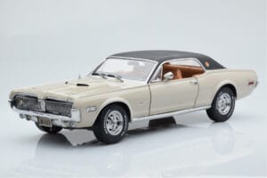 Mercury Cougar XR7-G Fawn Sun Star 1:18 1572 Druckguss