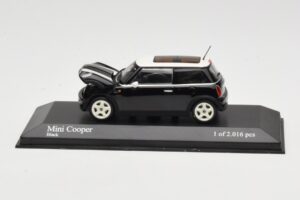 MINI Cooper R50 Schwarz Minichamps 1:43 431138101 Druckguss — Bild 2 von 5