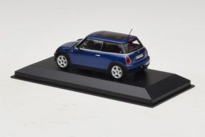 Mini Cooper Blau Minichamps 1:43 MINI009 Druckguss — Bild 3 von 5