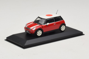 Mini Cooper Rot Mit Japan-Flagge Minichamps 1:43 80420309024-R1 Druckguss — Bild 2 von 5