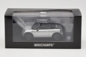 Mini Cooper S R57 Cabriolet Silber Minichamps 1:43 431138830 Druckguss — Bild 4 von 6