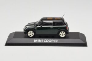 Mini Cooper S R53 Grün Mit Streifen Minichamps 1:43 MINI006 Druckguss