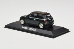Mini Cooper S R53 Grün Mit Streifen Minichamps 1:43 MINI006 Druckguss — Bild 3 von 4