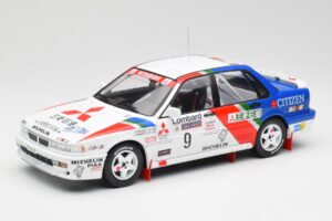 Mitsubishi Galant VR-4 #9 K. Eriksson / S. Parmander RAC Rally 1990 IXO 1:18 18RMC192A Druckguss