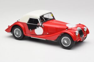 Morgan 4/4 Plus Competition Hardtop Rot Kyosho 1:18 08114R Druckguss — Bild 6 von 8