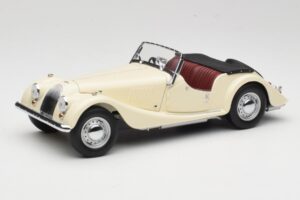 Morgan 4/4 Series II Weiß Kyosho 1:18 08111W Druckguss