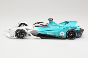 NIO 004 Team NIO #16 O. Turvey Formula E Season 5 2019 Minichamps 1:18 114180016 Druckguss — Bild 3 von 6