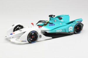 NIO 004 Team NIO #8 T. Dillmann Formula E Season 5 2019 Minichamps 1:18 114180008 Druckguss