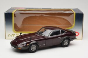 Nissan Fairlady 240Z-G S30 Kastanienbraun Kyosho 1:18 08212M Druckguss — Bild 8 von 8