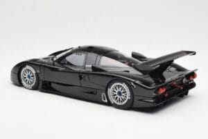 Nissan R390 GT1 #0 24 Hours of Le Mans 1998 AUTOart 1:18 89878 Druckguss — Bild 7 von 8
