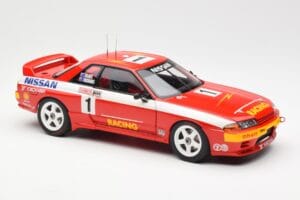Nissan Skyline GT-R R32 #1 J. Richards / M. Skaife Bathurst 1000 Winner 1992 AUTOart 1:18 89279 Druckguss — Bild 6 von 8