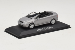 Opel Astra G Cabriolet Grey Metallic Minichamps 1:43 ASTRA001 Druckguss — Bild 2 von 4