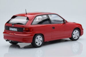 Opel Astra F GSi Rot Norev 1:18 183672 Druckguss — Bild 2 von 6