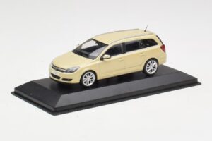 Opel Astra H Kombi Gelb Minichamps 1:43 1799098 Druckguss — Bild 2 von 4