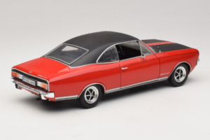 Opel Commodore GS/E Rot Revell 1:18 8826 Druckguss — Bild 3 von 8