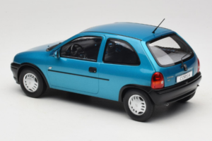 Opel Corsa B Blue Metallic MCG 1:18 MCG18514 Druckguss — Bild 5 von 6