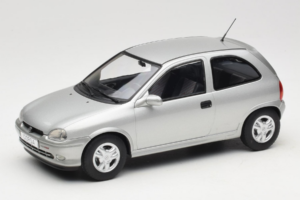 Opel Corsa B Grey Metallic MCG 1:18 MCG18515 Druckguss