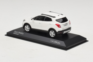 Opel Mokka Weiß Minichamps 1:43 410042100 Druckguss — Bild 3 von 4