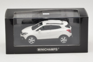 Opel Mokka Weiß Minichamps 1:43 410042100 Druckguss — Bild 4 von 4