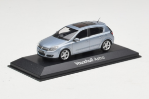 Opel Astra H Blue Metallic Minichamps 1:43 ASTRA004 Druckguss — Bild 2 von 4