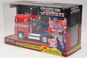 Optimus Prime Transformers Metals Diecast 1:24 99524 Druckguss — Bild 3 von 3