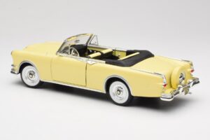 Packard Caribbean Cabriolet Gelb Road Signature 1:18 92798 Druckguss — Bild 7 von 8