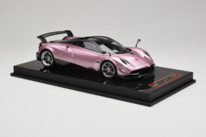 Pagani Huayra BC Pearl Pink AB Models 1:18 REMC032 Resin — Bild 4 von 7
