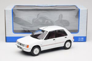 Peugeot 205 Weiß MCG 1:18 MCG18493 Druckguss — Bild 6 von 6