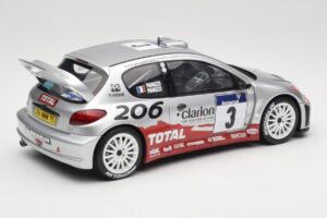 Peugeot 206 WRC #3 G. Panizzi / H. Panizzi Rally Tour de Corse 2002 Otto 1:18 OT1085 Resin — Bild 2 von 6
