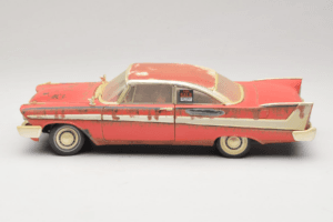 Plymouth Fury Rot Christine Schmutzige Version Auto World 1:18 AWSS119/06 Druckguss — Bild 4 von 8
