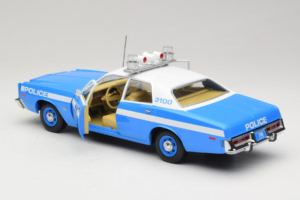 Plymouth Fury Police Pursuit New York Police Department GreenLight 1:18 19043 Druckguss — Bild 5 von 8
