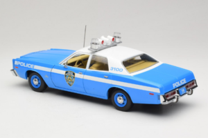 Plymouth Fury Police Pursuit New York Police Department GreenLight 1:18 19043 Druckguss — Bild 7 von 8