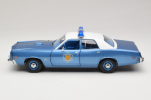 Plymouth Fury Police Pursuit Smokey and the Bandit GreenLight 1:18 19044 Druckguss — Bild 4 von 8