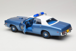 Plymouth Fury Police Pursuit Smokey and the Bandit GreenLight 1:18 19044 Druckguss — Bild 5 von 8