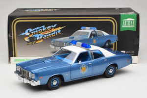 Plymouth Fury Police Pursuit Smokey and the Bandit GreenLight 1:18 19044 Druckguss — Bild 8 von 8