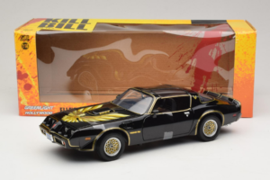 Pontiac Firebird Trans Am Kill Bill Movie Greenlight 1:18 12951 Druckguss — Bild 6 von 6