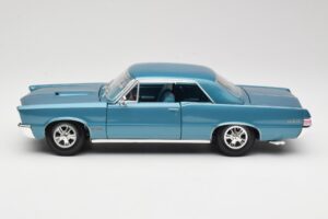 Pontiac GTO Hurst Edition Blau Maisto 1:18 531885 Druckguss — Bild 4 von 8