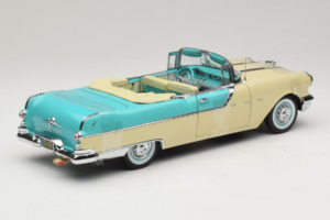Pontiac Star Chief I Love Lucy Nautilus Blue Weiß Sun Star 1:18 5057 Druckguss — Bild 3 von 7