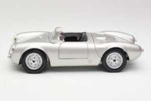 Porsche 550 A Spyder Silber Maisto 1:18 50314 Druckguss — Bild 4 von 8