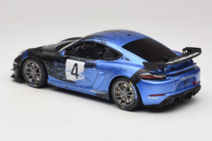 Porsche 718 Cayman GT4 RS Clubsport Schwarz Blau Otto 1:18 OT469 Resin — Bild 5 von 6