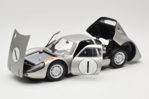 Porsche 904 GTS #1 Japan Grand Prix 1964 Minichamps 1:18 183646701 Druckguss — Bild 2 von 8